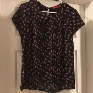 Elle collared pleated floral top